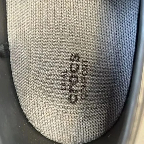 Crocs Neria Pro2 Slip Resistant Clogs size 6 in black NWOT - Picture 6 of 7